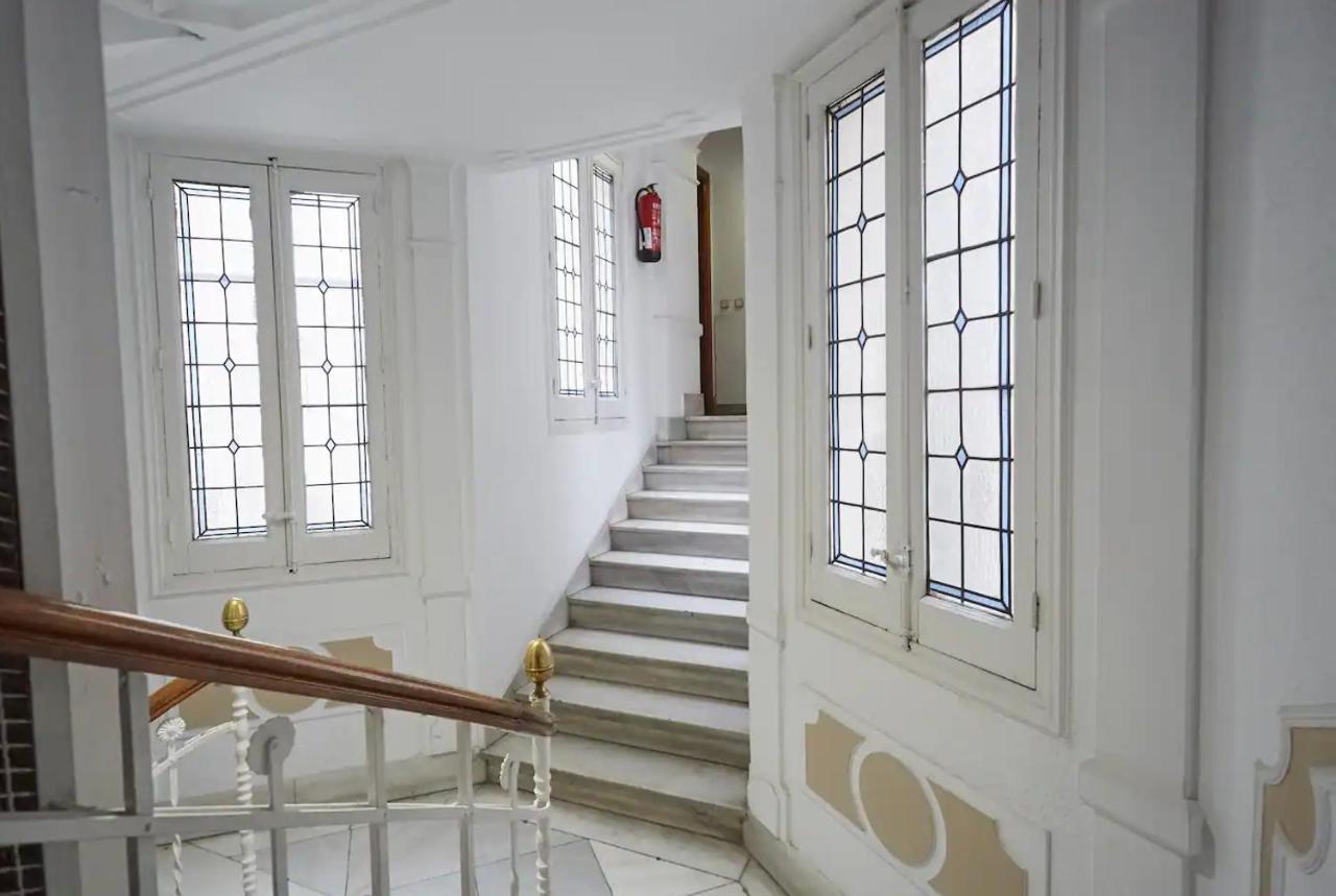 Apartamento V Alcalaretiro Ideal Parejas Madrid Eksteriør billede